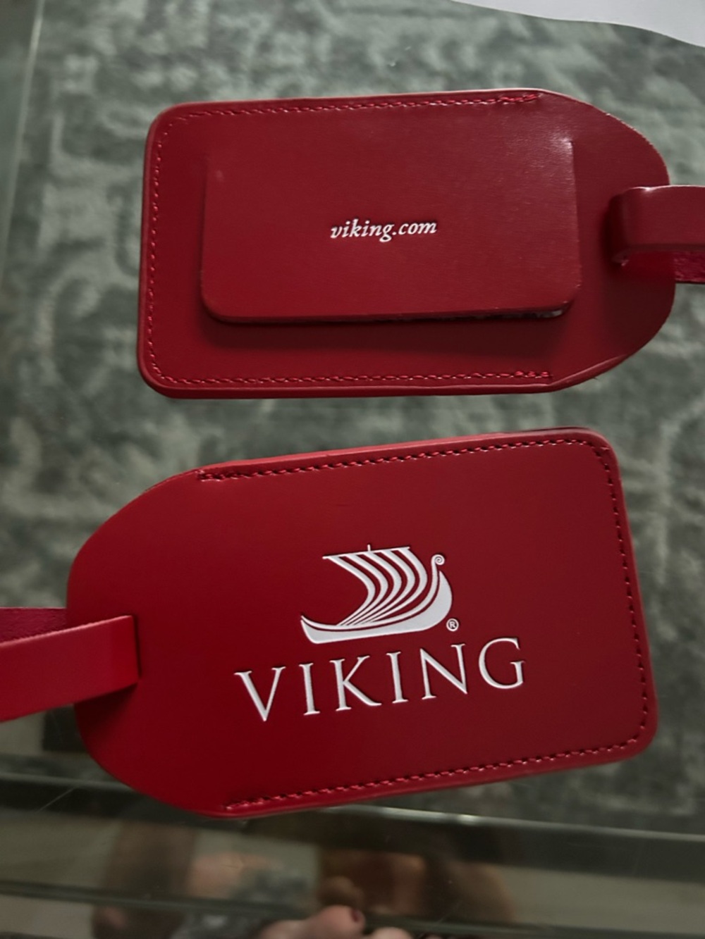 VIKING Red leather Luggage Tag Set Never used